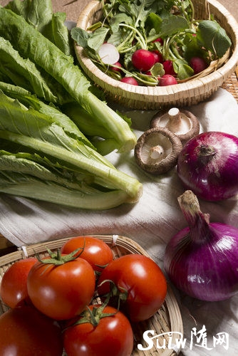 这些被你扔的蔬菜部位最营养 90%人都吃错 这些被你扔的蔬菜部位最营养 90%人都吃错