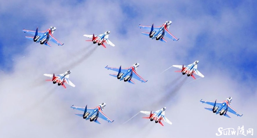 ��ʮһ��Ī˹�ƺ�չ��Ļ