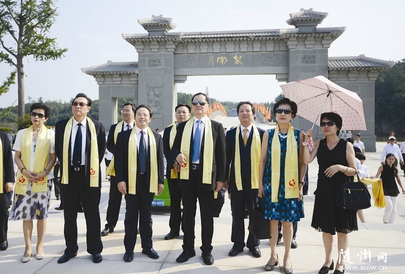 ��ս�����׵���ũ��������׵���ũ