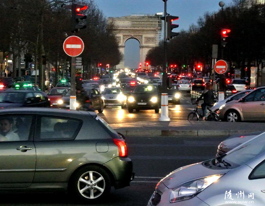 ����ȵس�����ʱ����˫������Ӧ����Ⱦ