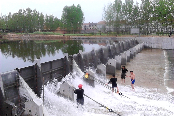 ���غ�ɽ����������������ӡ�