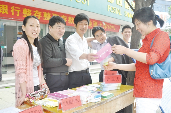 ���ؿƼ��ֿ����ƹ����Ͻ�ͷ