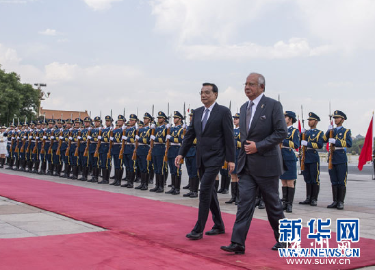 ���ǿͬ�������������ɼ�����̸