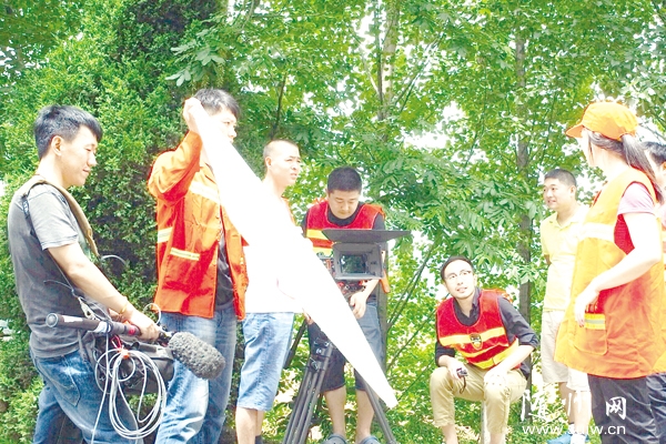 ʡ·ҵײ΢Ӱһ·㡷ڹˮ