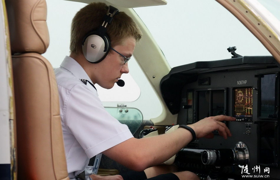 ����һ19���������������ỷ�����Ա