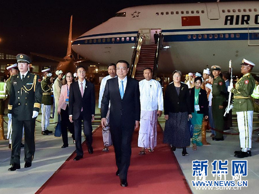 ���ǿ�ִ��ڱȶ���ϯ���Ǻ����쵼��ϵ�л���