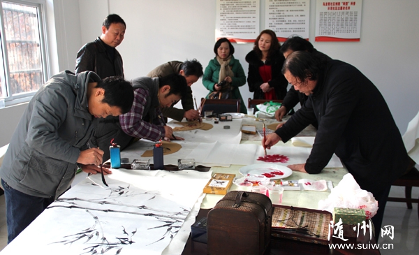 ������������ǰ��չ�ʹ��������껭�