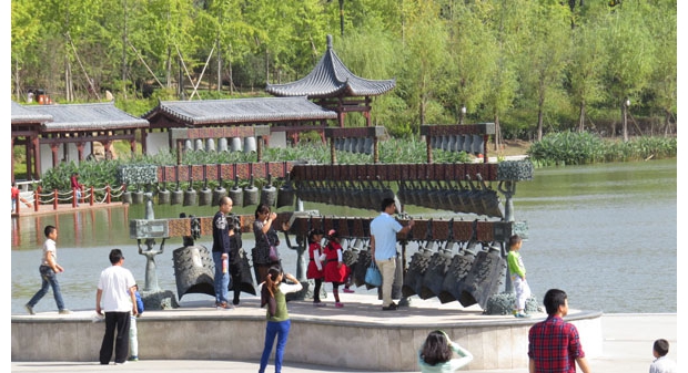 ʮһ�ڼ������Ļ���԰��Ϊ�������еĺ�ȥ��