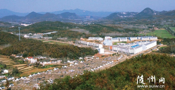 ���ڹ��绨��԰��������������´�������조�й��㹽��һ�塱