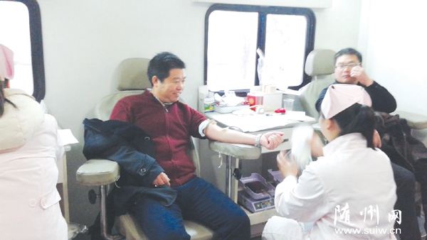 �������������Я��������Ѫվ�ٰ���͹�����Ѫ�