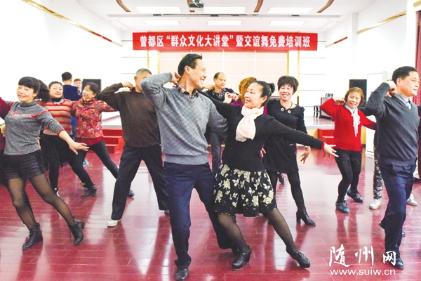 ���н����������ѵ�ֳ�