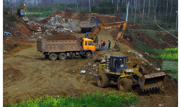 ��������������ǰͶ��ǧ��Ԫ�����������⻷��·