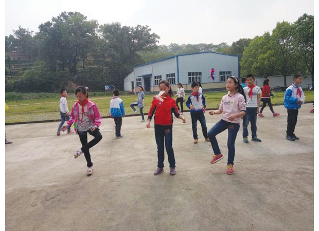 �������Ͻ�����ѧУ��������ӱ���