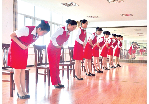 ����ְҵ����ѧԺ��ѧ��־Ը�߿�չ������ѵ