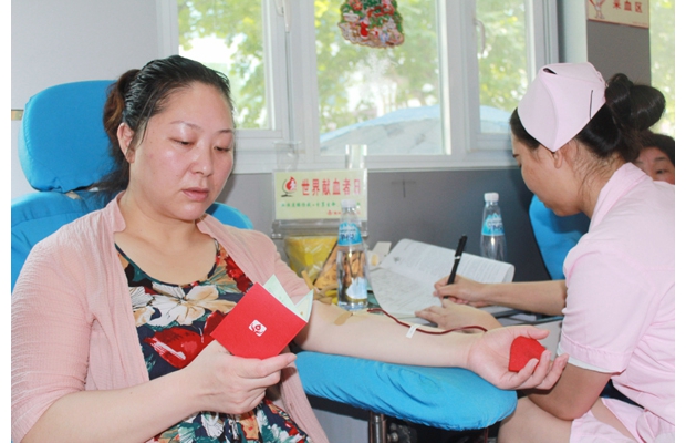 ����������Ѫվ���е�13����������Ѫ���ա�����