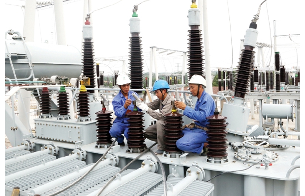 �������ݹ��繫˾������Աð���·�սһ��