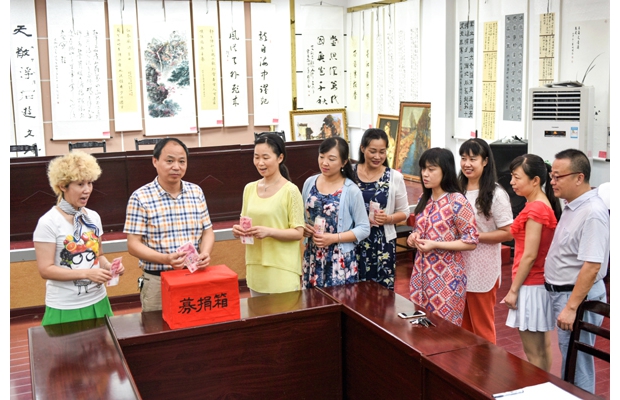 ������Ⱥ�չݸɲ�ְ��ӻԾ���������غ��ֵ���������