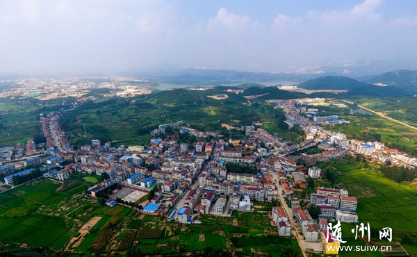 ������ɽ������ƽ�����������