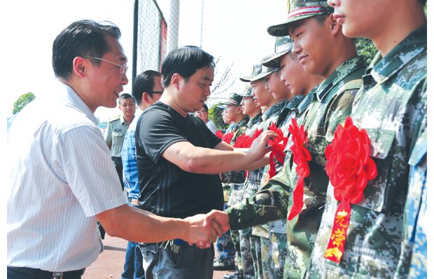 ����ְԺ����2016��ξ�������±�ͬѧ