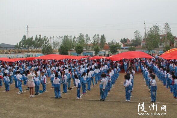 �����ڰ�����С������ף�й������ȷ��67����