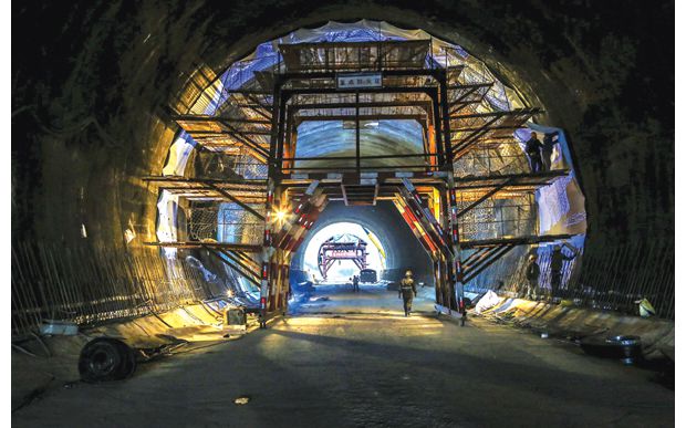 ��ʮ��������ɽ�����Ѿ�ȫ�߹�ͨ