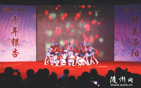 �����������С���߽�����