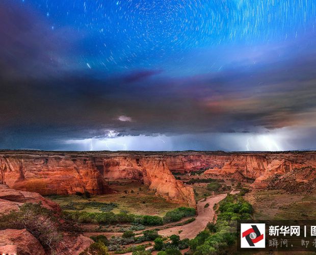 ������籩ͬ��һĻ ���������˳���