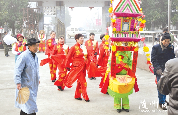 ���ɽ�����Ļ��ݳ�����֯��ͳ����ĿѲ��