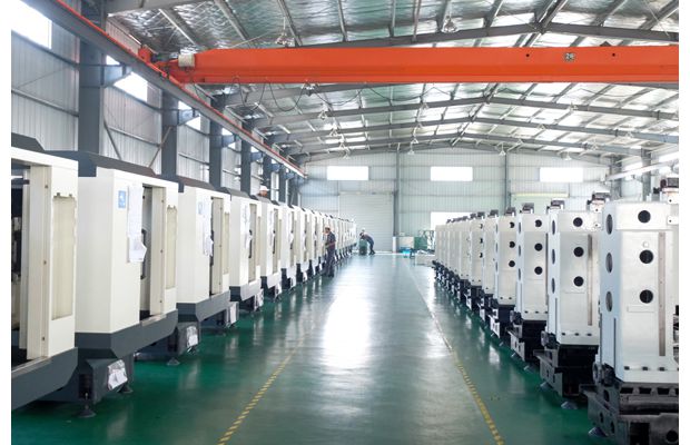 ������������װ����˾�������䣬һƬ��æ����������