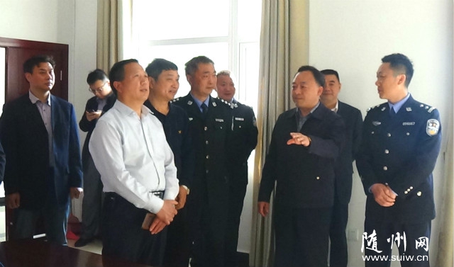 �������쵼�������ɳ������ָ������