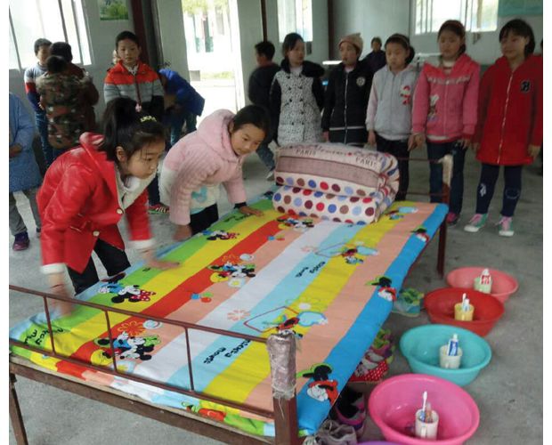 ���ػ�̶�����Сѧ����������������