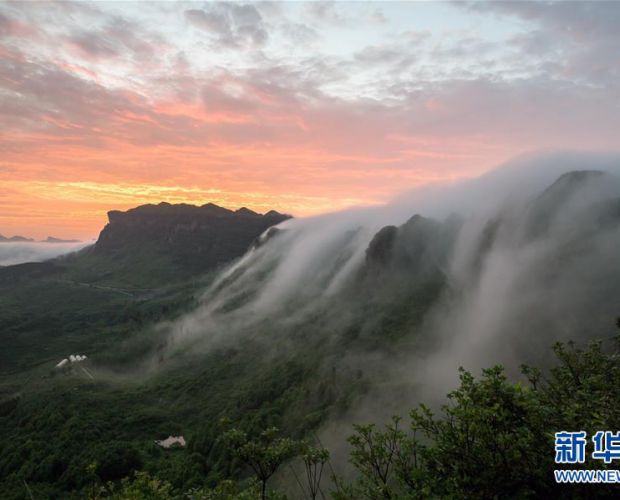 ���پ���