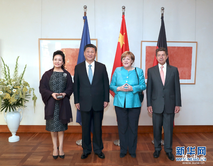 ϰ��ƽ����¹�����Ĭ�˶������л�̸