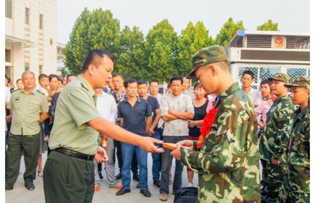 �������䲿�����±����þ�������ĵ�һ��