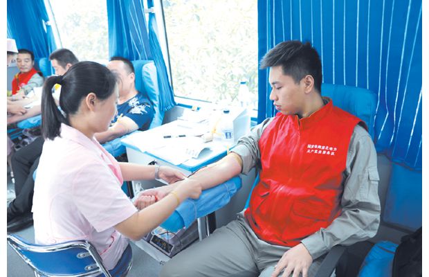 ���ݹ��繫˾��Ա����ӿ�չ�޳���Ѫ�