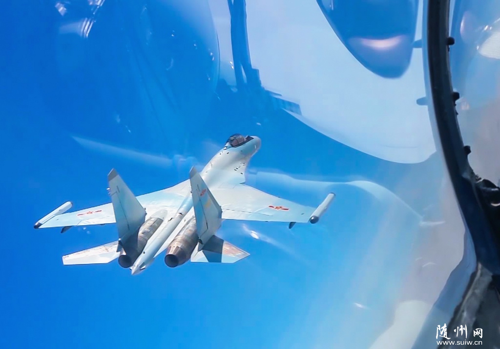 �й��վ��䣭6K�ȶ���ս��Զ��ѵ��սѲ�Ϻ�