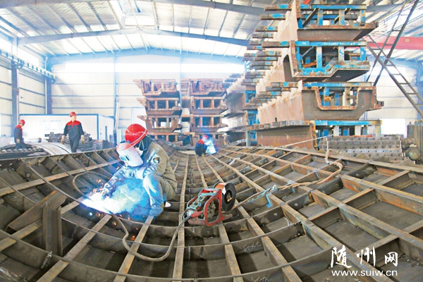 �������ν�����Ʒ��˾���������ܱ�Ⱥ�ھ�ҵ