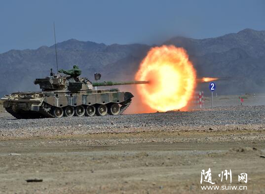 ���ʾ��±�����Ļ ½����սװ��ʵ�����