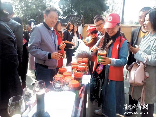 �Բ�����������