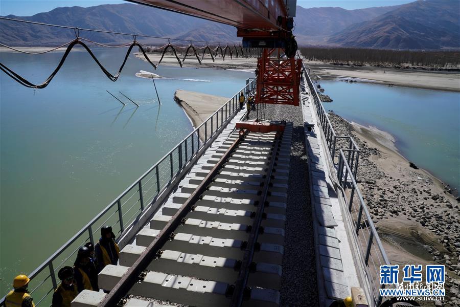 ������·���ֶε�һ������³�ز��������̹�