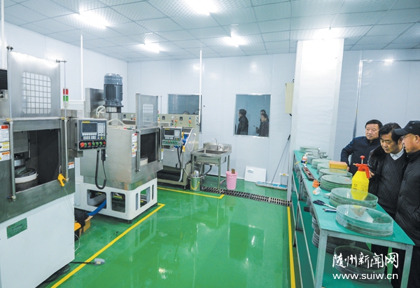 С΢�Ƽ���ҵ԰�仧�߳�