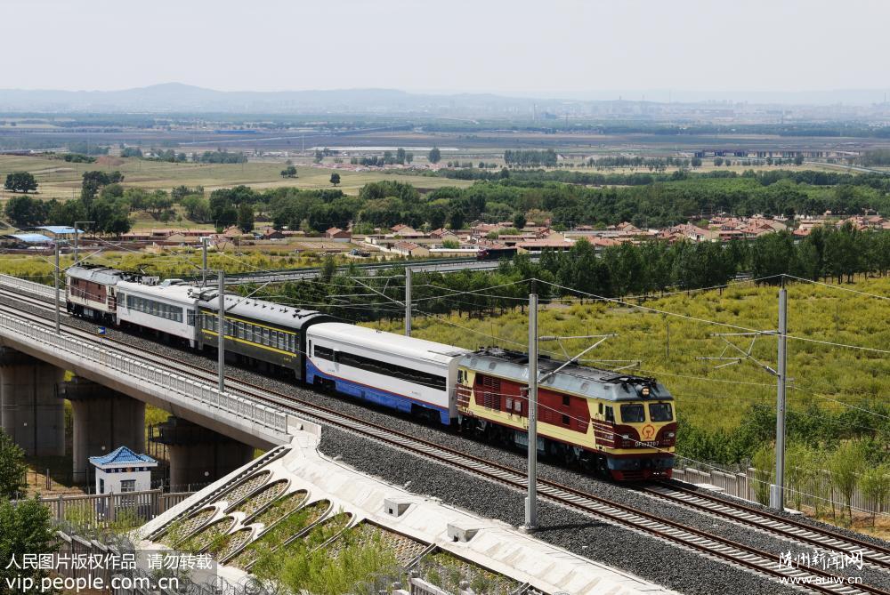 ���ɹ������������ź��������˼�⳵����