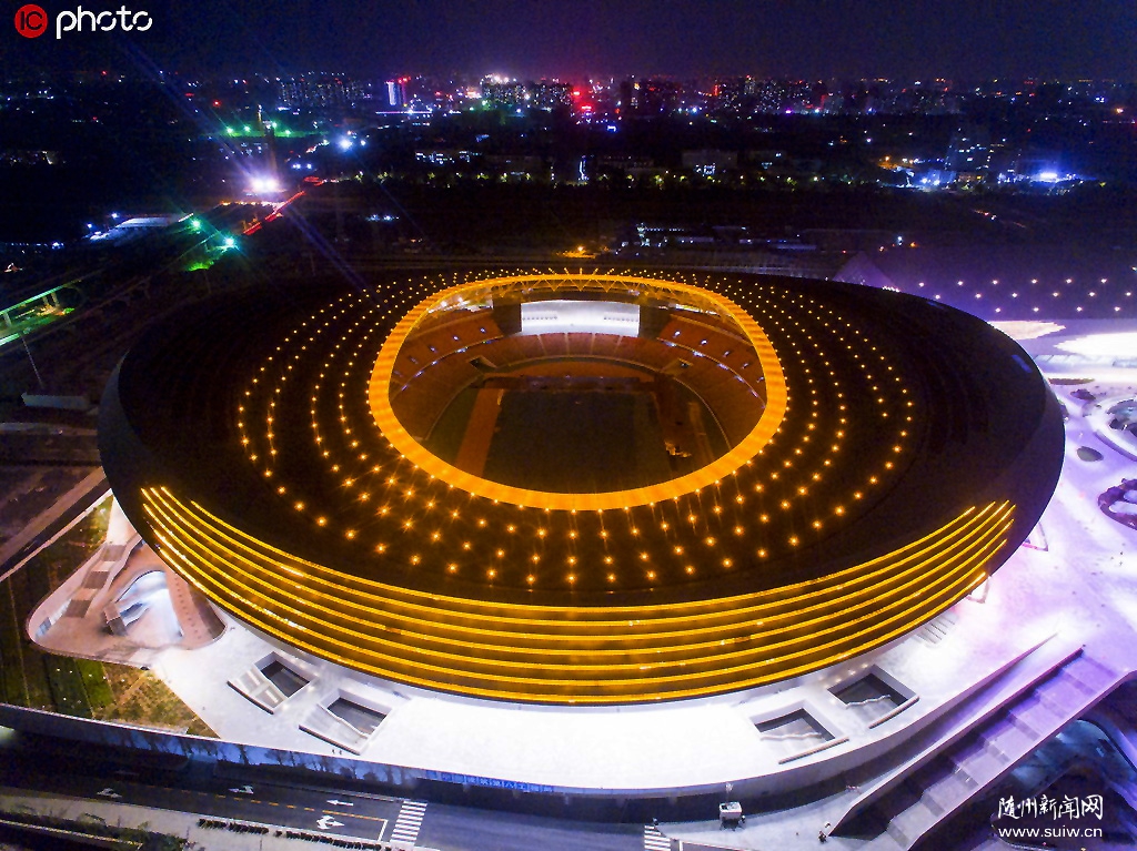 ֣�ݰ���ƥ���������ĵ���ҹɫ ������������硰��Ԫ����