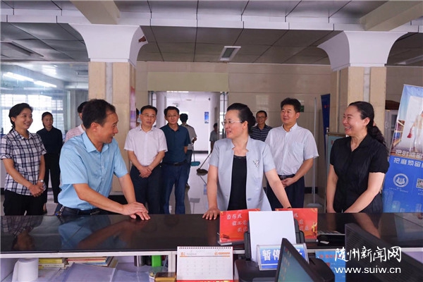 �����죺������Ҫ��չ������Ϊ ������ǿ����Ⱥ�ڻ�ø��Ҹ���