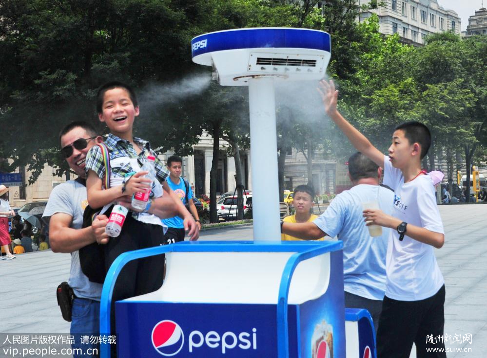 �����������׸����»�ɫԤ��