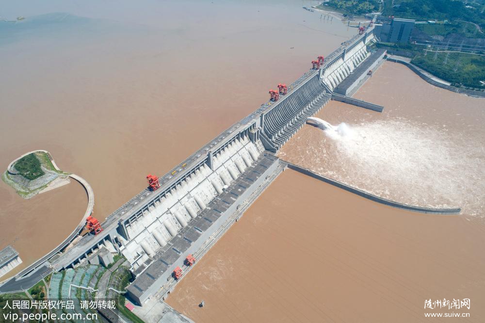 ��Ͽ��Ŧй���ڿ�ӭ����һ����ˮ