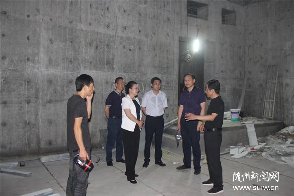 ����������˷�����ǿ���������ƶ��˷���ҵ��������չ