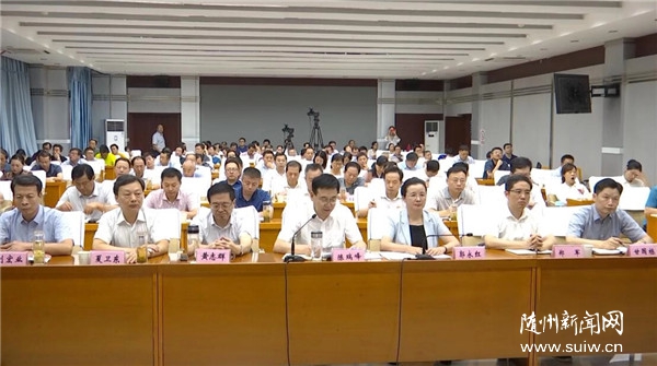 ����壺���������û����ĸ���ƪ���¡� �ƶ�ȫ����ĸ������չ