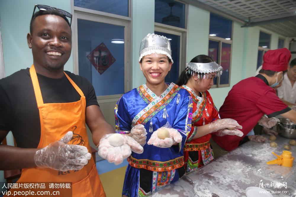 ������ͨ��������ͬ�֡�������