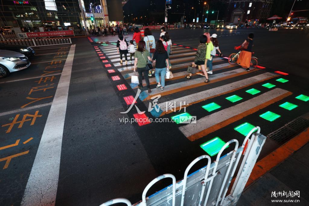 ��������ᡰ���⡱���������� ҹ��̫���ܷ����ש���Զ�����